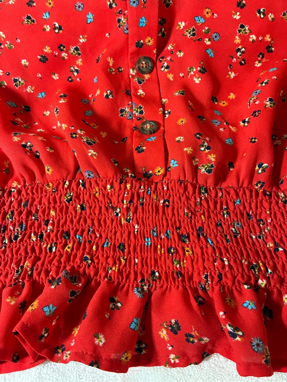 Red Floral Sienna Sky Smocked crop Tank Top small